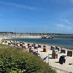 Strandnahes Kiel-schilksee شقة