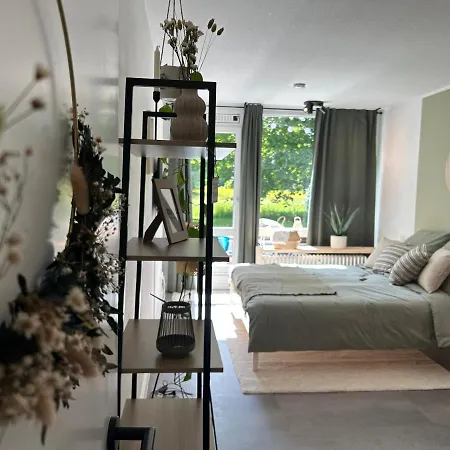 Strandnahes Kiel-schilksee *