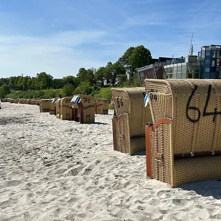 Strandnahes Kiel-schilksee شقة